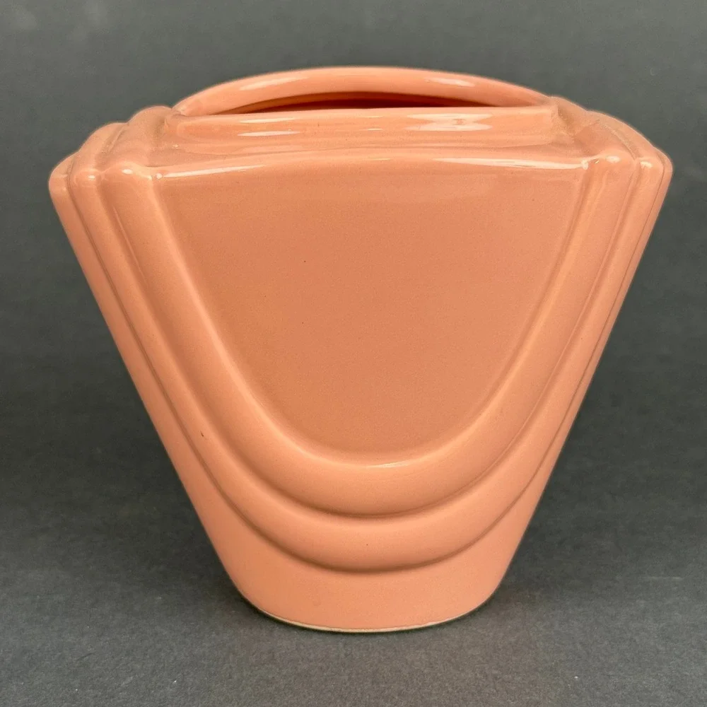 Inarco Ceramic Vase/planter 1985 Art Deco Style Fan Shape Peach Pink Japan
